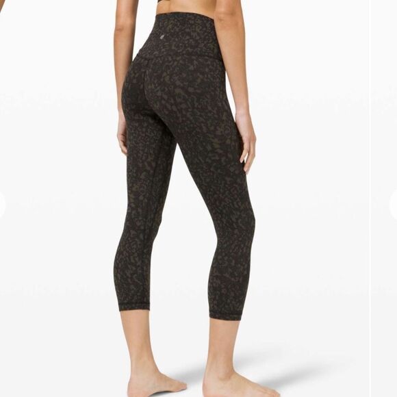 LULULEMON | Align Crop Leggings Wild Thing Camo Dark Olive Multi Women’s Size 4 - Picture 1 of 14